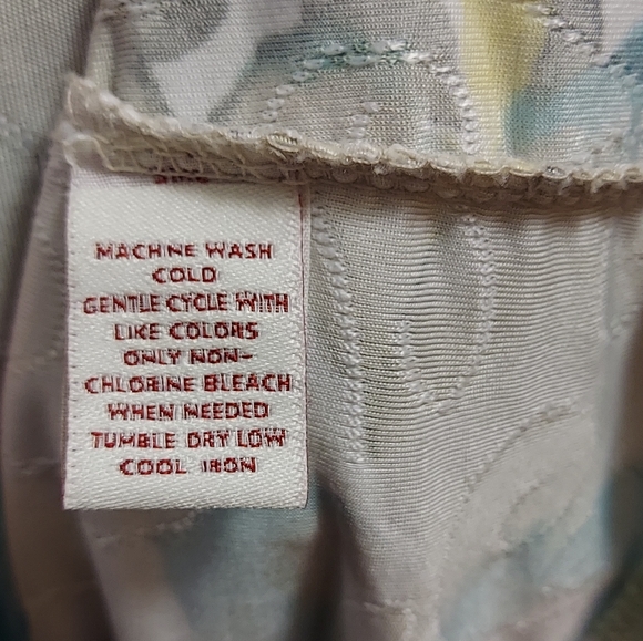 JM Collection Women's Floral Top Yellow Aqua White Career Work Short Sleeve Med - Picture 6 of 6